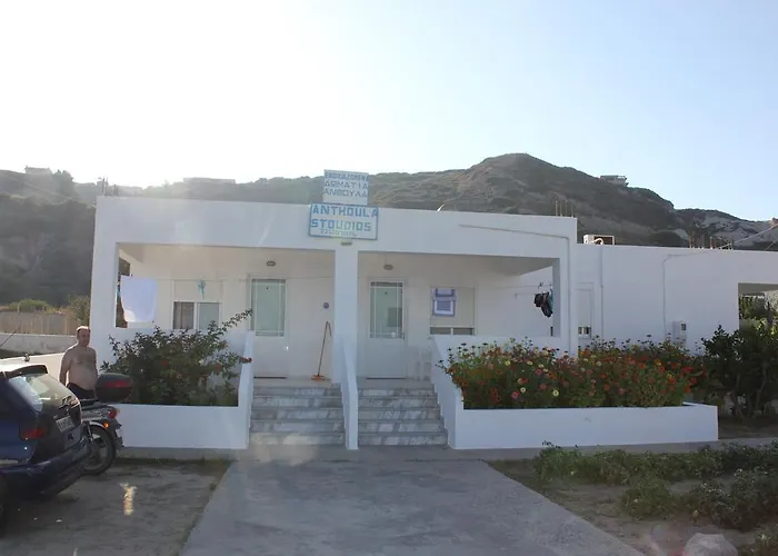 Anthoula Apartamento *