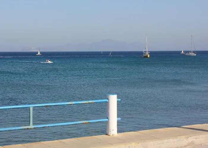 Anthoula 克法洛斯